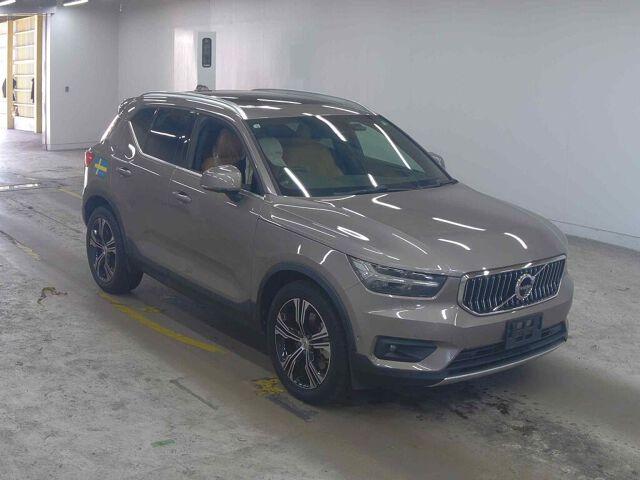 Volvo XC40 RECHARGE PLUG-IN HYBRID T5 INS