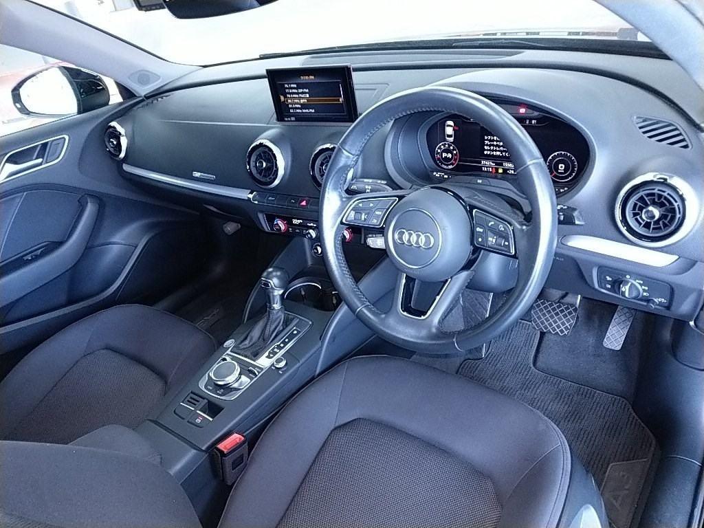 Audi A3 Sedan 30TFSI