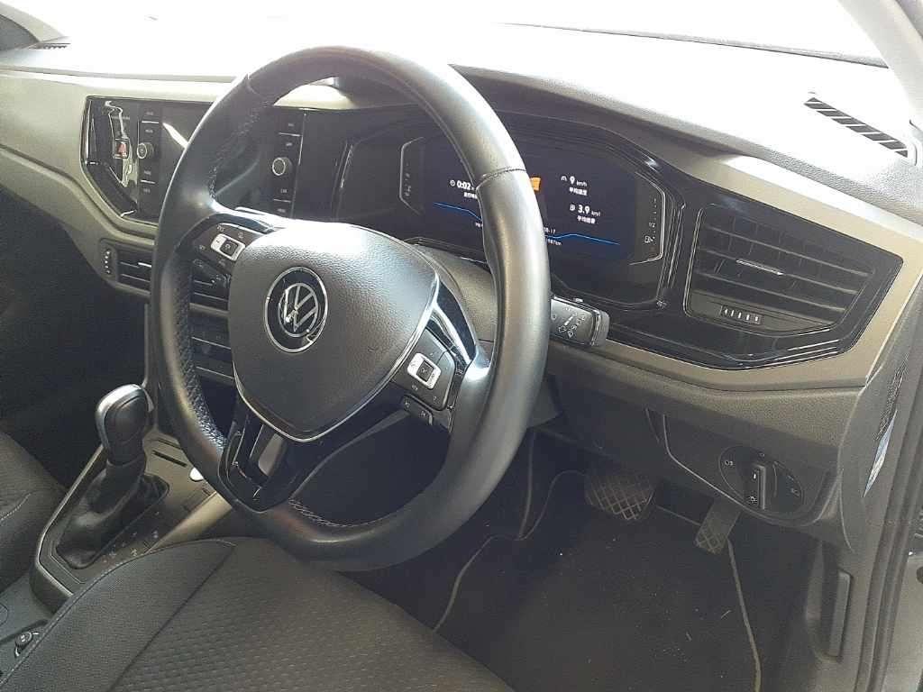 Volkswagen Polo TSI COMFORT LINE