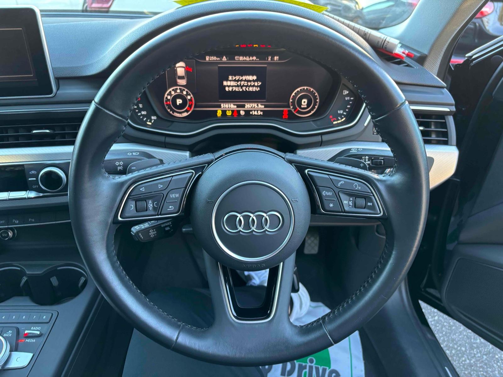 Audi A4 AVANTE A4 35TFSI SP BLACK ELEGANCE