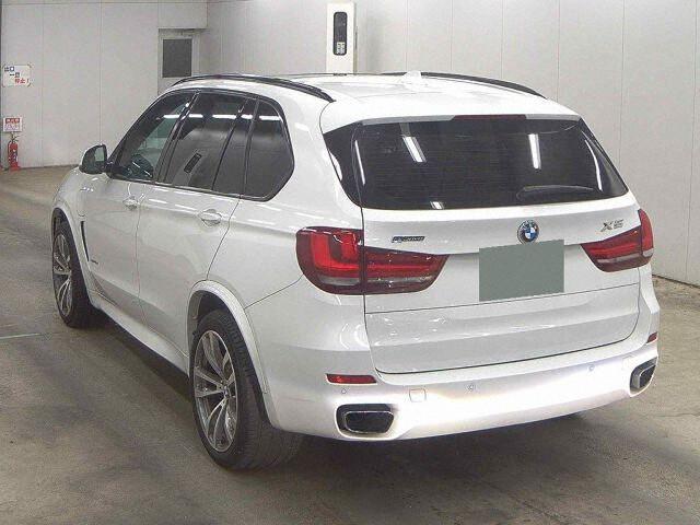 BMW X5 XDRIV40E M SPOILER