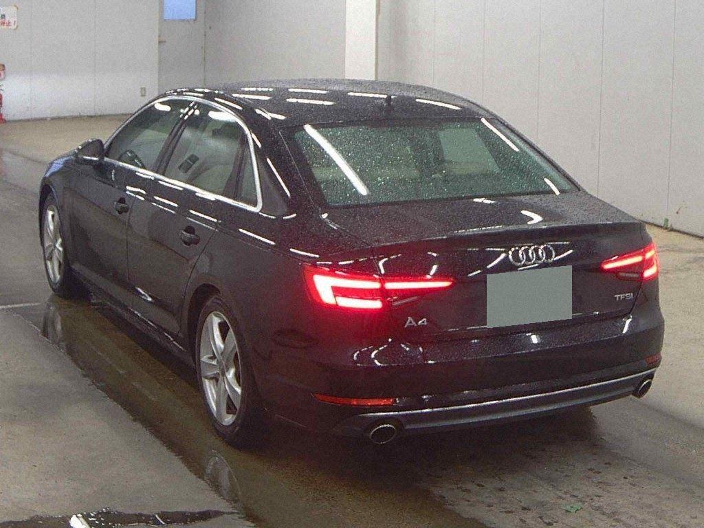 Audi A4 2.0TFSI SPORT