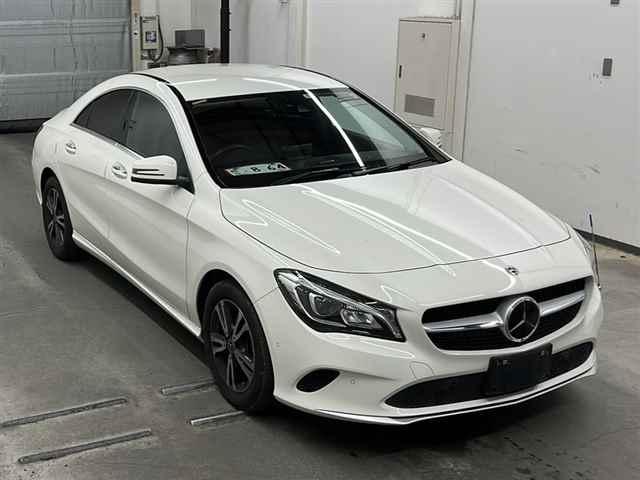 Mercedes-Benz CLA CLA180