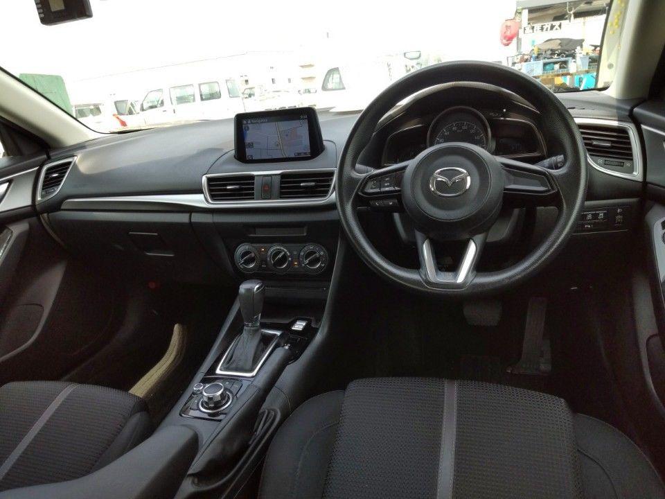 Mazda AXELA  2WD