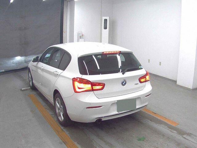 BMW 1 Series 5d 118I SPORT