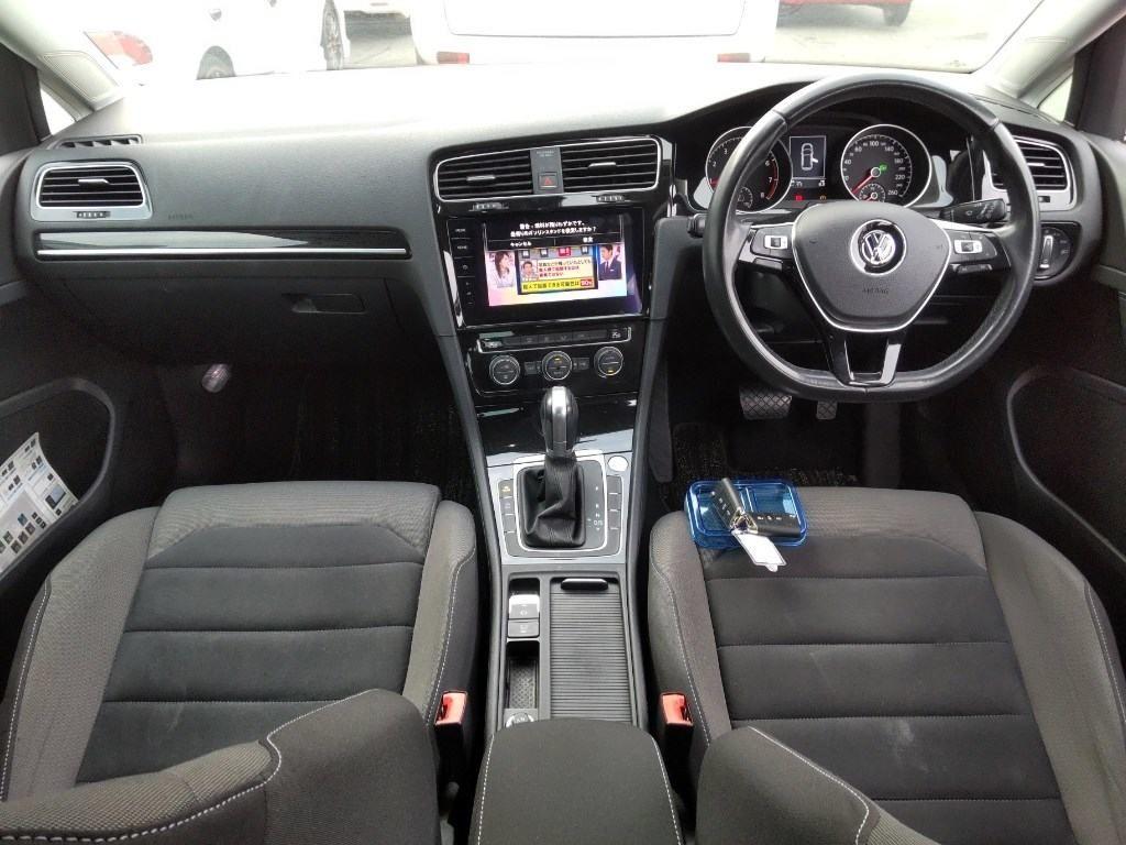 Volkswagen GOLF 5D TSI HIGH LINE