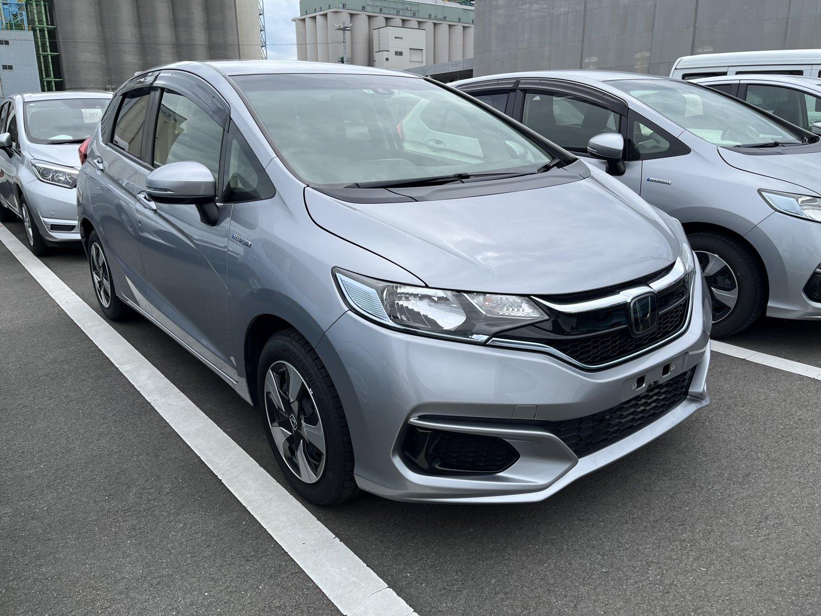 Honda Fit HYBRID F PACKAGE