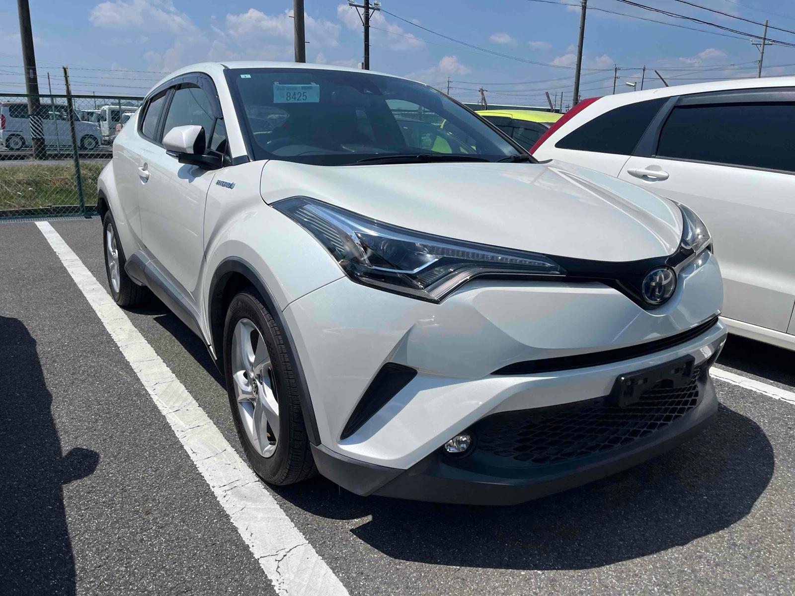 Toyota C-HR S LED PACKAGE