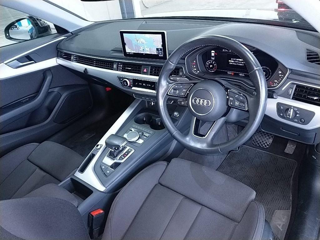 Audi A4 35TFSI SPORT