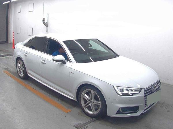 Audi A4 2.0TFSI SPORT S LINE PACKAGE