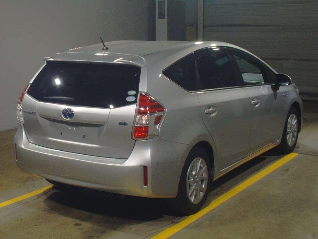 Toyota Prius ALPHA S