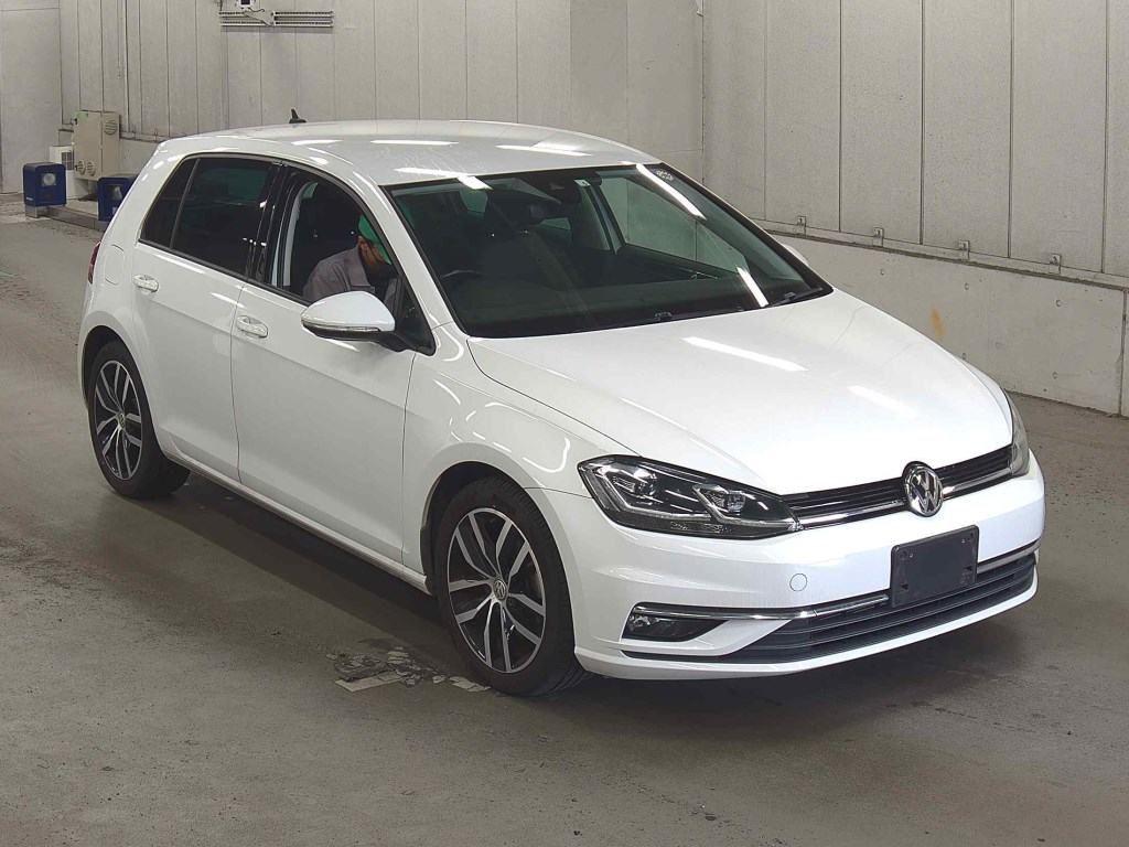 Volkswagen Golf 5d TSI HIGH LINE