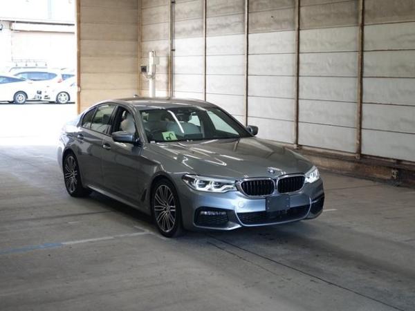 BMW 5 Series 530E Iﾊﾟﾌｫｰﾏﾝｽ Mｽﾎﾟｰﾂ