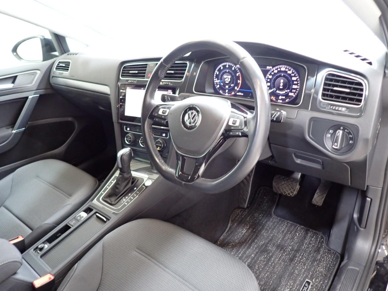 Volkswagen Golf ＴＳＩ コンフォートライン マイスター