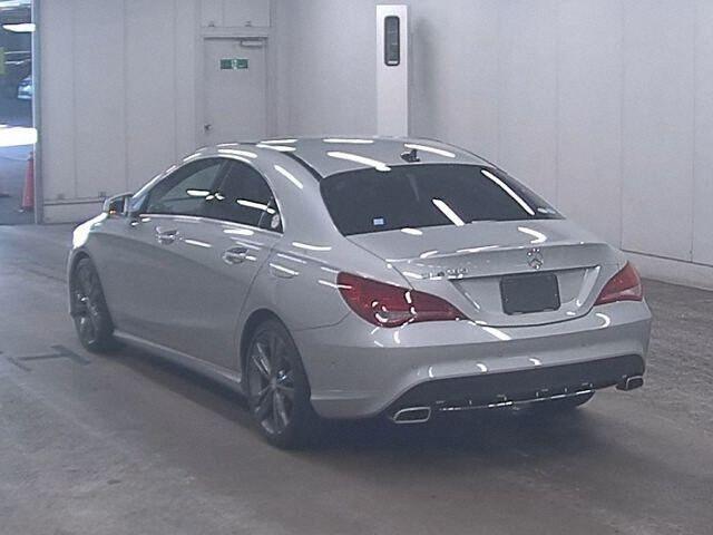 Mercedes-Benz CLA CLA180