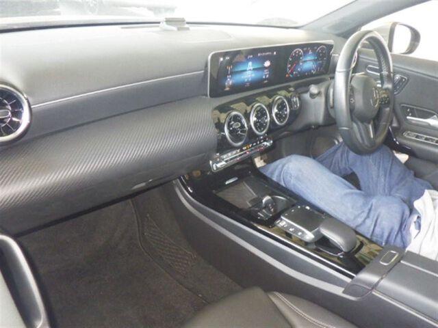 Mercedes-Benz A-class Sedan A200D SEDAN