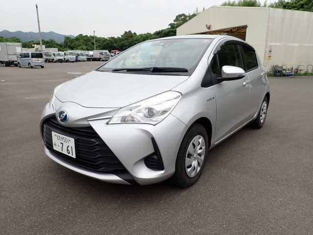 Toyota Vitz HYBRID F TOYOTA SAFETY SENSC