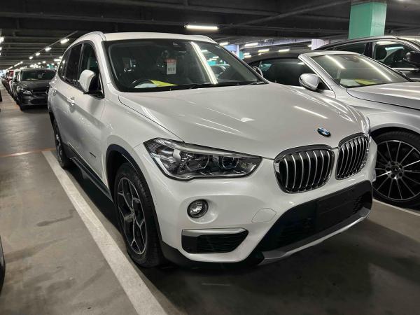 BMW X1 S-DRIVE18I X LINE