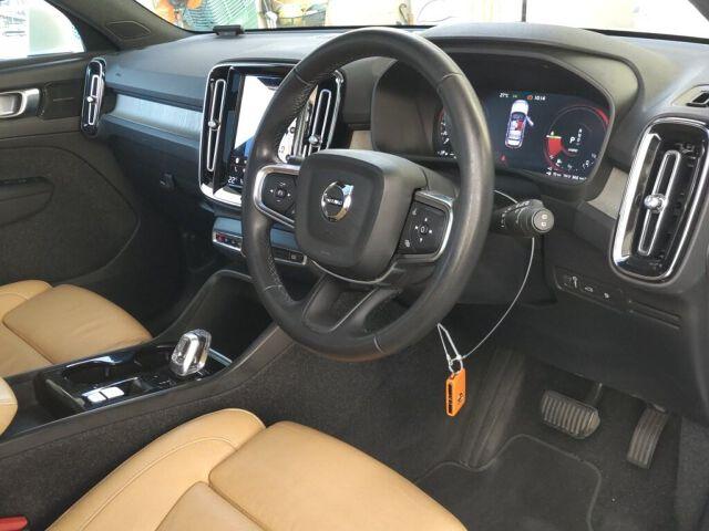 Volvo XC40 RECHARGE PLUG-IN HYBRID T5 INS