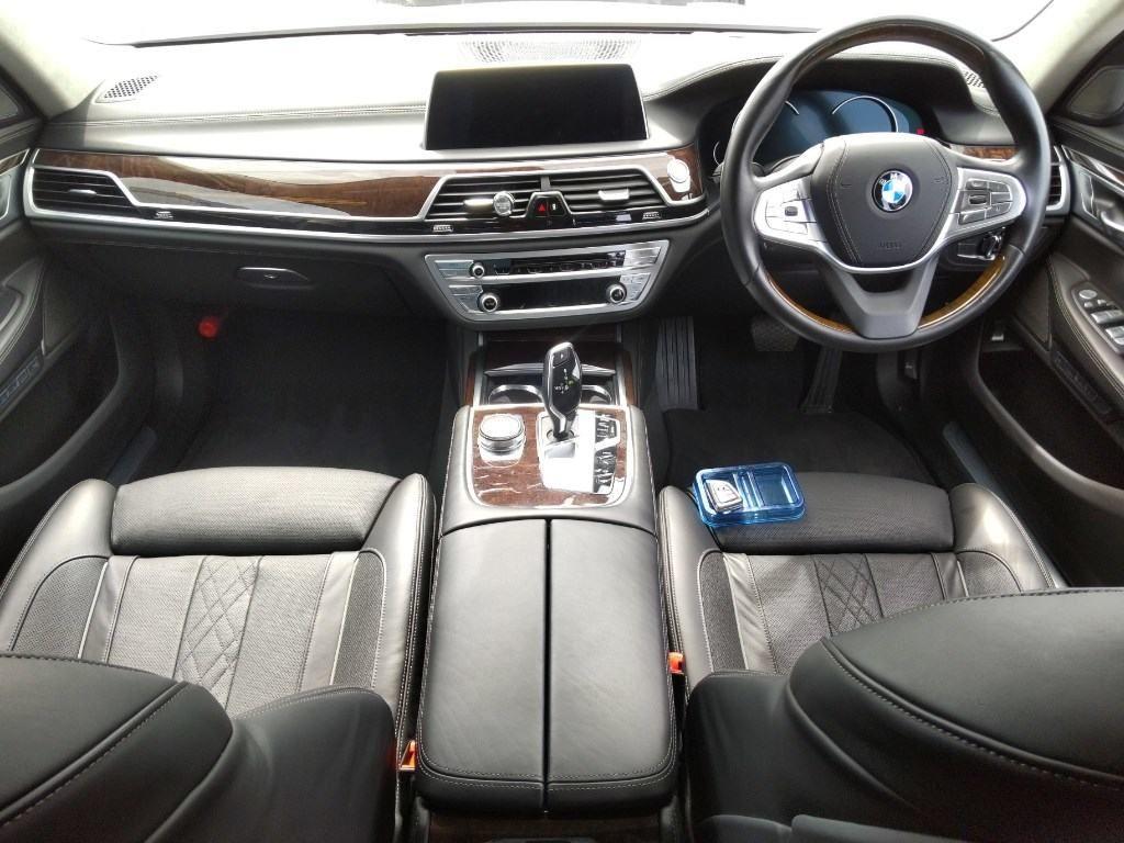 BMW 740 E IPERFORMANCE