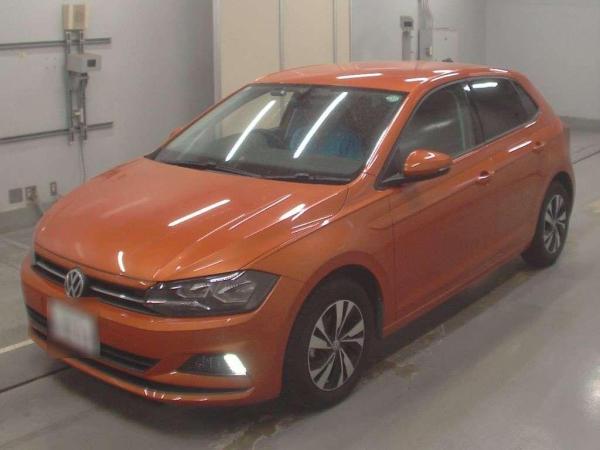 Volkswagen Polo TSIｺﾝﾌｫｰﾄﾗｲﾝ