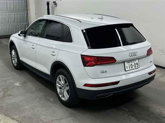 Audi Q5 40TDIｸﾜﾄﾛ