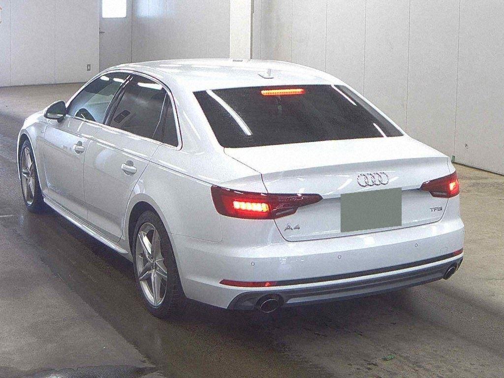 Audi A4 2.0TFSI SPORT S-LINE