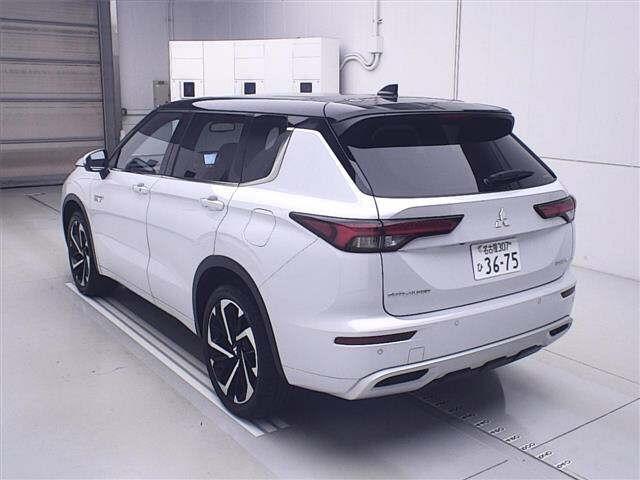 Mitsubishi Outlander Phev 4WD PHEV P