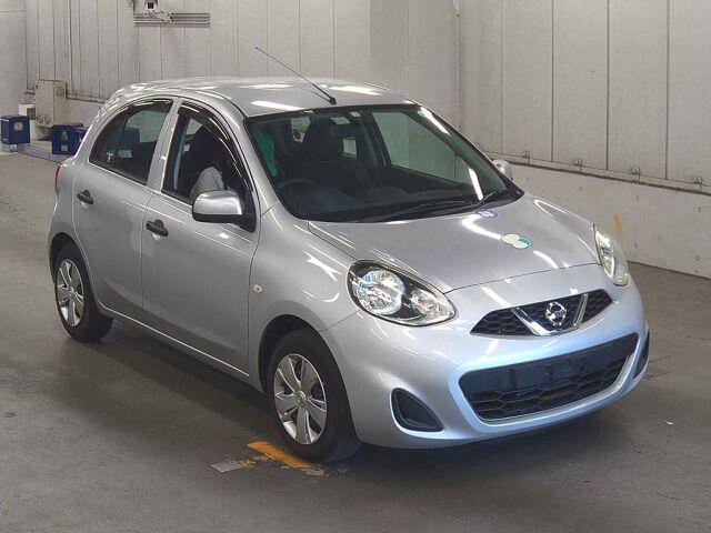 Nissan MARCH S