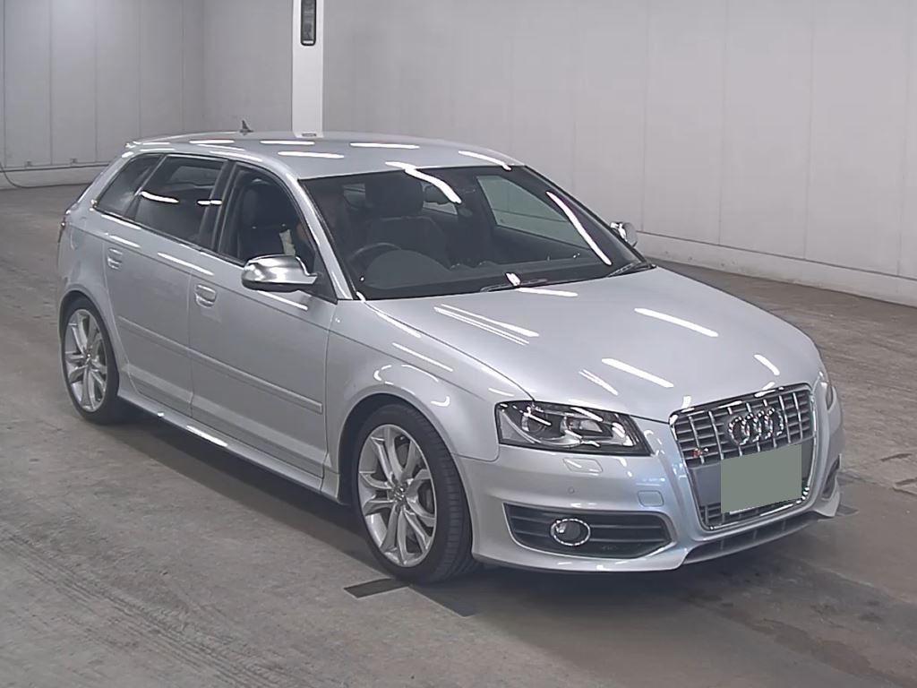 Audi S3 SPORT B2.0 QUATTRO