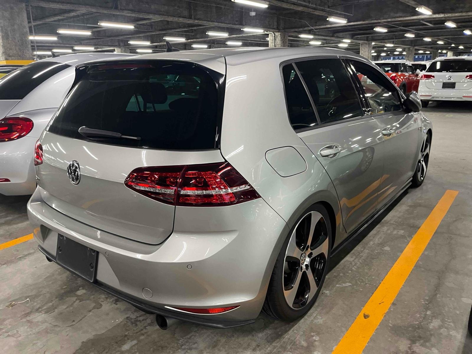 Volkswagen GOLF GTI BASE GRADE DCC PACKAGE