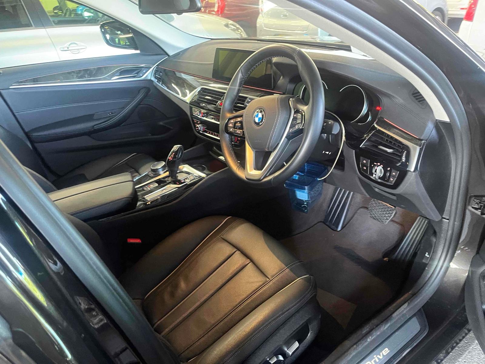 BMW 530 E I PAFOMANS