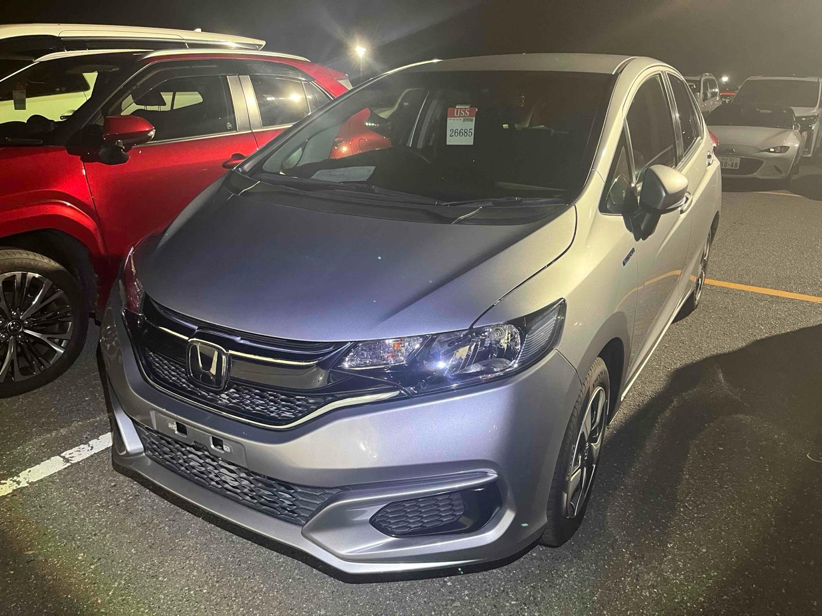 Honda Fit HYBRID F