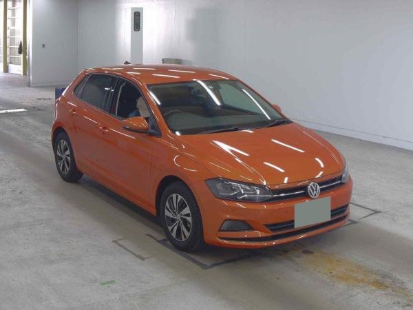 Volkswagen POLO 5D TSI COMFORT LINE