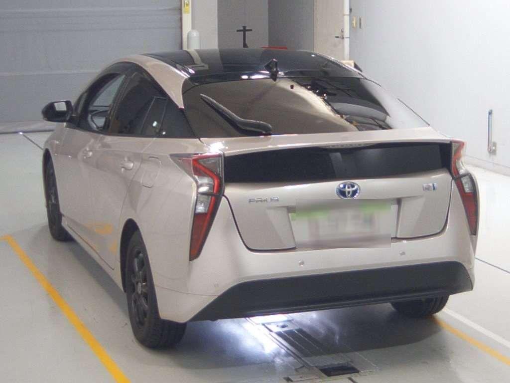 Toyota Prius S SAFETY PLUS TWO TONE