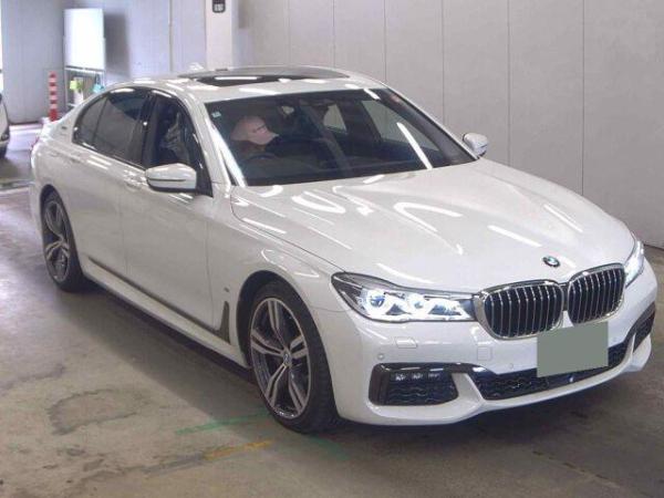 BMW 7 Series 740E IPERFORMANCE M-SPORT