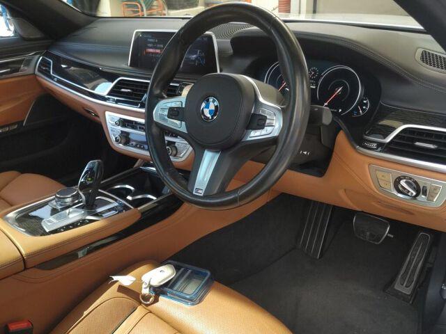 BMW 7 Series 740E IPERFORMANCE M-SPORT