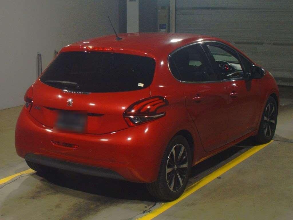 Peugeot 208 ALLURE