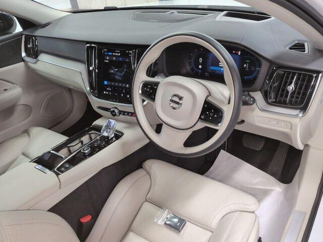 Volvo V60 4wd RECHARGE ULTIMATE T6 AWD PLUG-