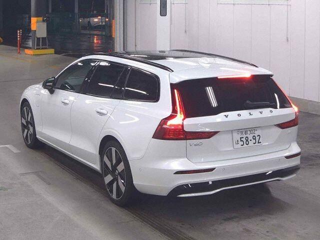 Volvo V60 4wd RECHARGE ULTIMATE T6 AWD PLUG-