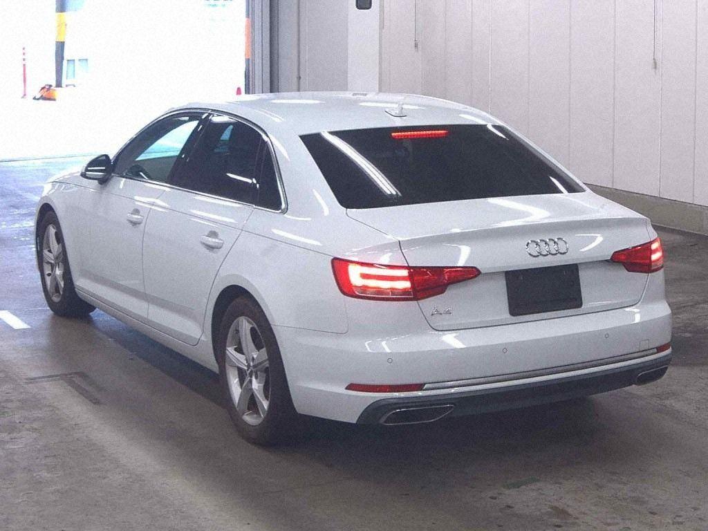 Audi A4 35TFSI SPORT