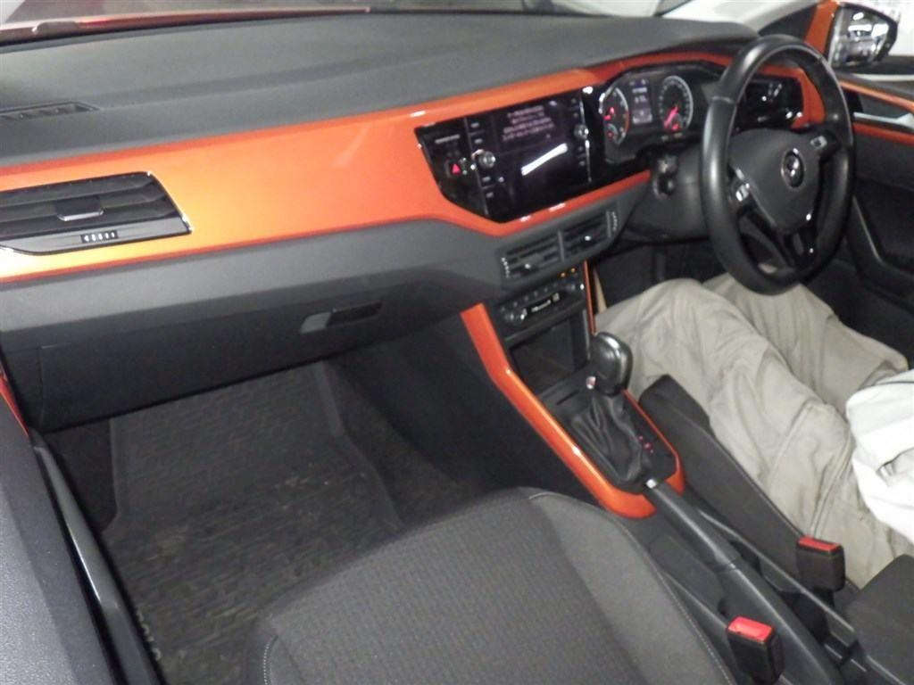 Volkswagen Polo TSI COMFORT LINE