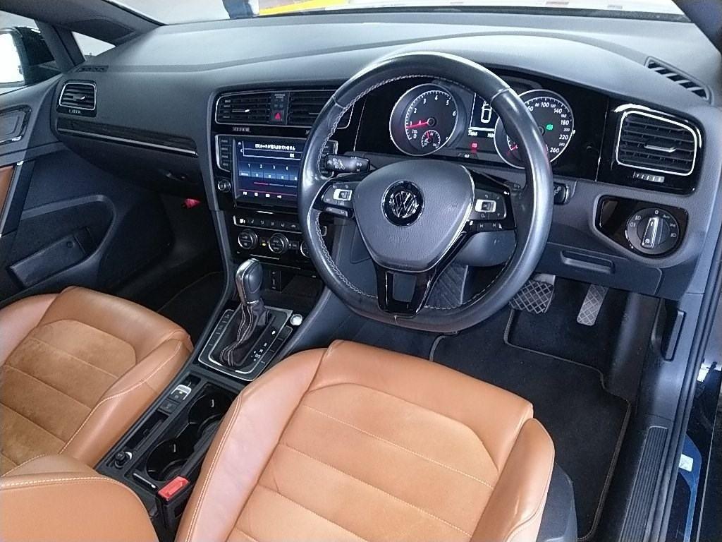 Volkswagen Golf MILANO EDITION