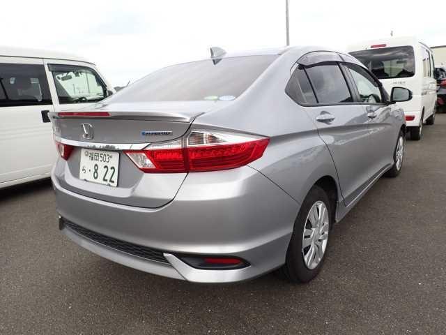 Honda GRACE HYBRID DX