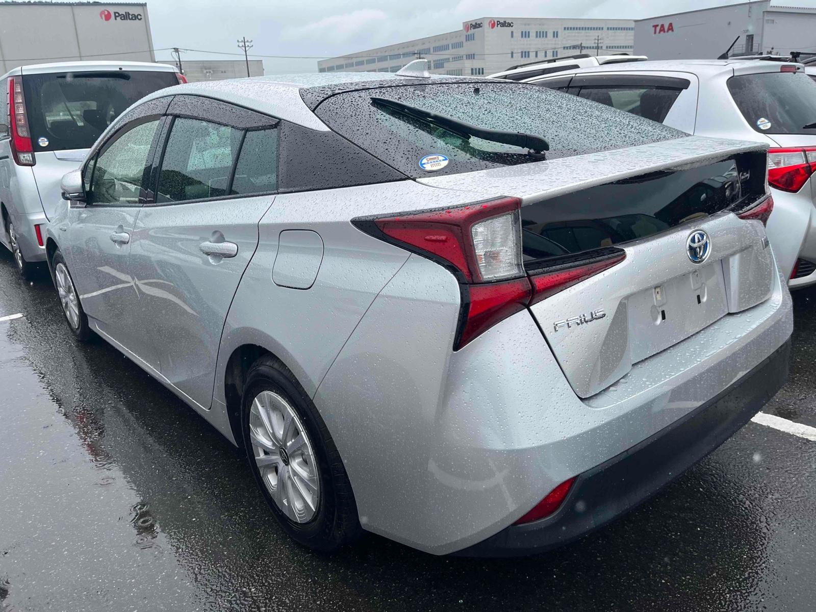 Toyota Prius  S