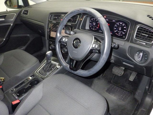 Volkswagen Golf TSIｺﾝﾌｫｰﾄﾗｲﾝﾃｯｸｴﾃﾞｨｼｮﾝ