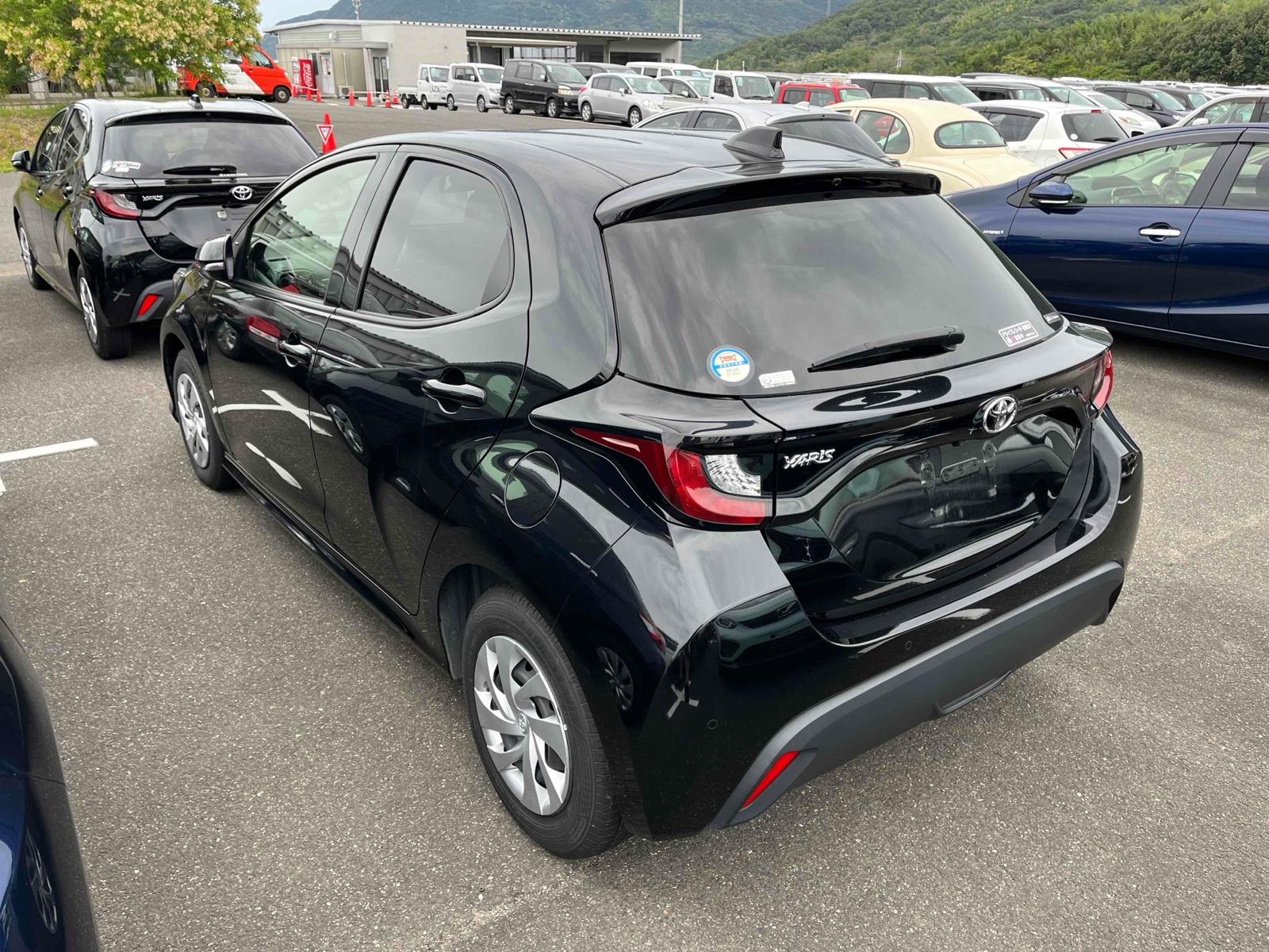 Toyota Yaris X