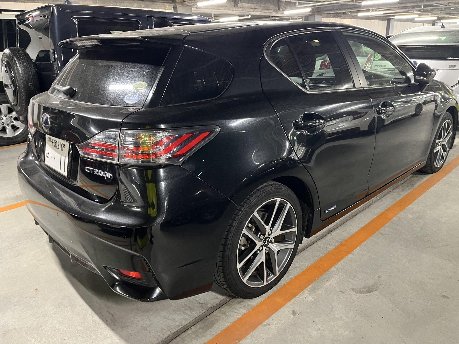 Lexus CT CT200H F SPORT