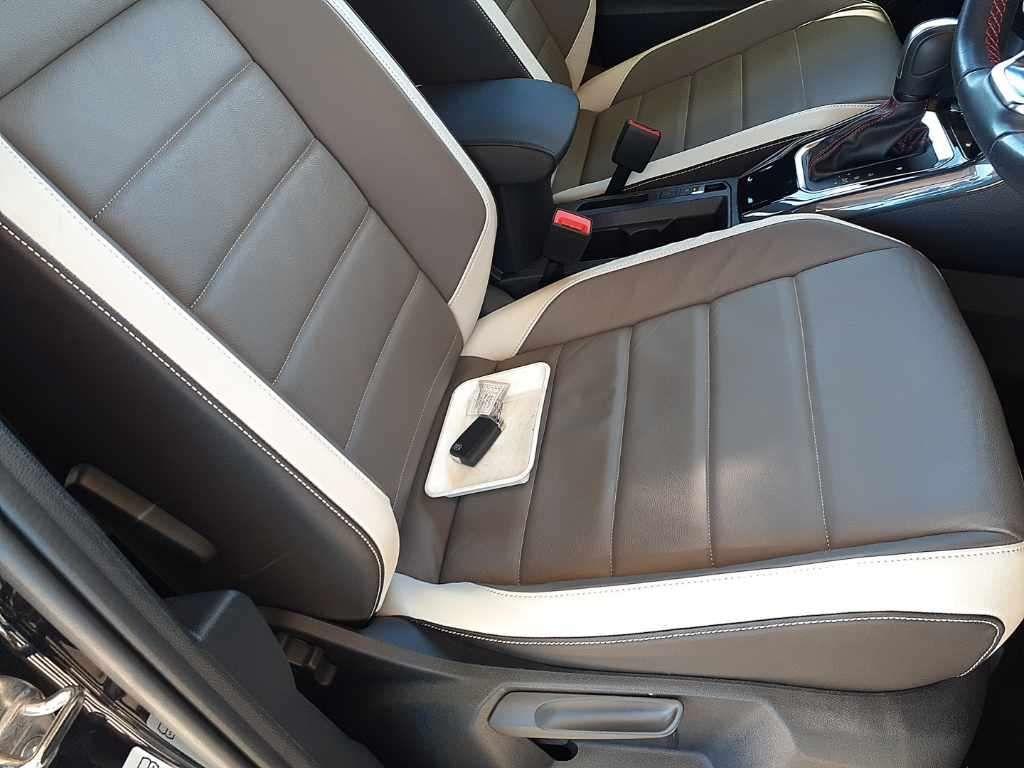 Volkswagen T-Roc TDI SPORT