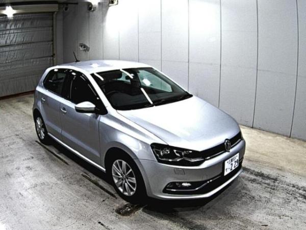 Volkswagen Polo TSI COMFORT LINE UP